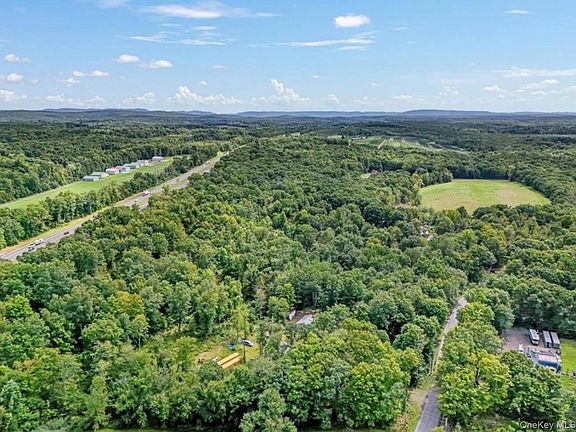 5th image of 90 Freetown Road