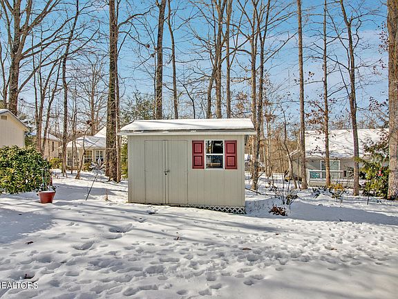 5th image of 197 Berkshire Loop