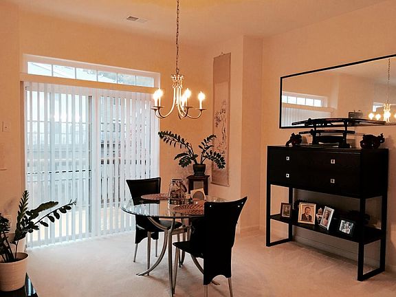 5th image of 1843 Cedar Cove Way #201