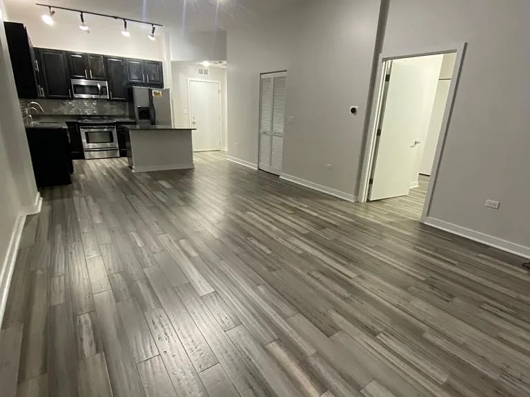 901 W Madison St #912 — Photo 5