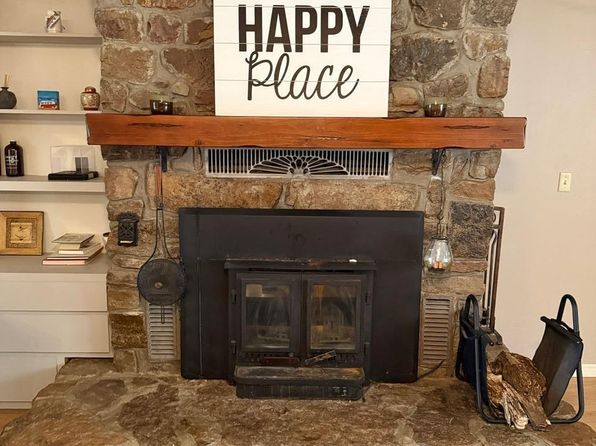 120 Cedar Valley Rd, Fairfield Bay, AR 72088