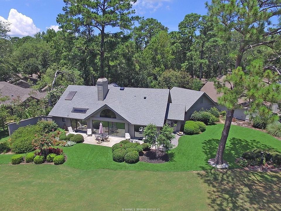 1st image of 8 Deerfield Ct