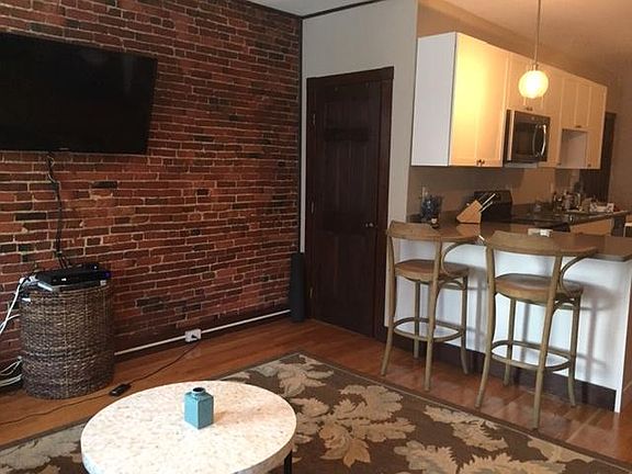 2nd image of 40 State St #2
