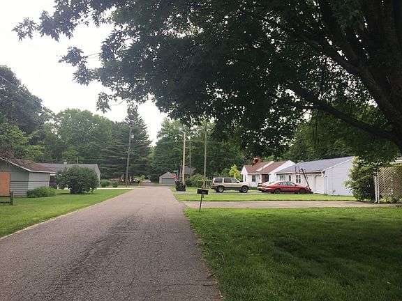 5th image of 1452 Wright Dr