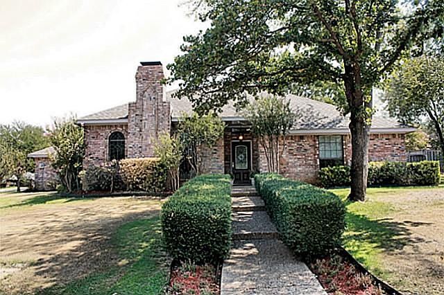 1st image of 425 Longfellow Dr