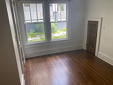 1110 N Highland Ave NE #2 — Photo 9