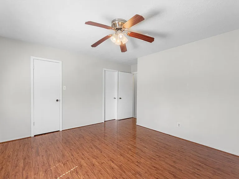7234 Lost Fable Ln — Photo 13