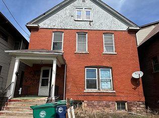 826 Chilton Ave, Niagara Falls, NY 14301