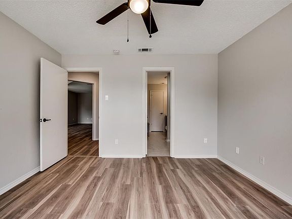 5th image of 325 Bryant Ln