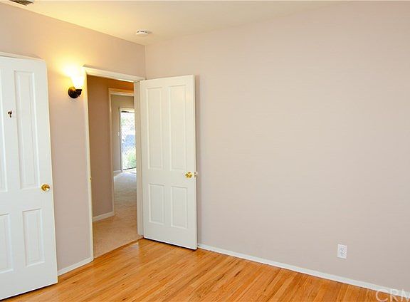 4th image of 1915 Bonita Ave
