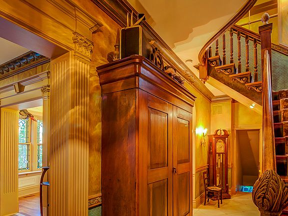 Ornate trimmed passageways.