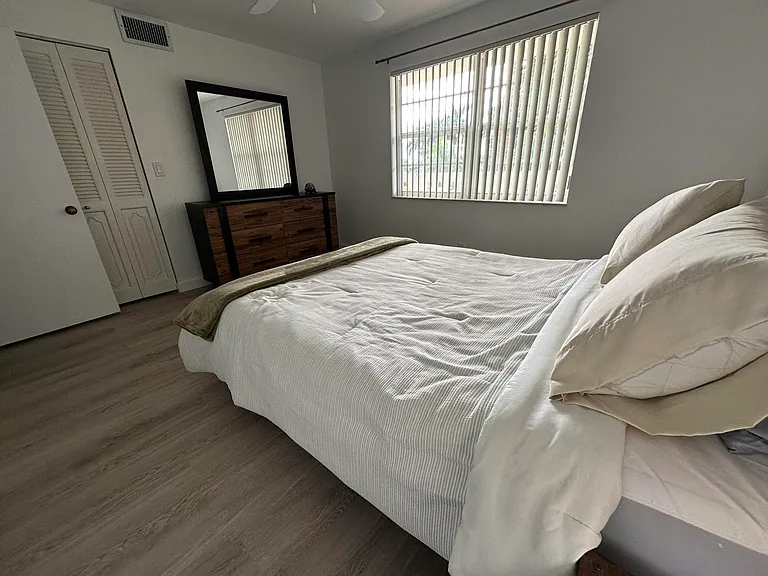 141 SE 3rd Ave #203 — Photo 24