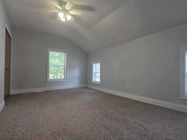 88 Beckwith Dr — Photo 14