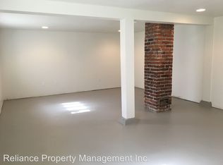1830 NW 24th Pl APT 4, Portland, OR 97210