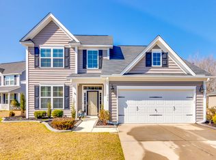 246 Palmetto Village Cir, Moncks Corner, SC 29461