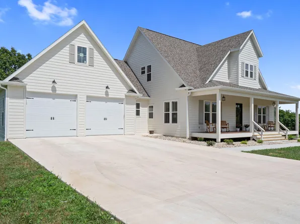 893 Hidden Springs Lane, Reeds Spring, MO 65737