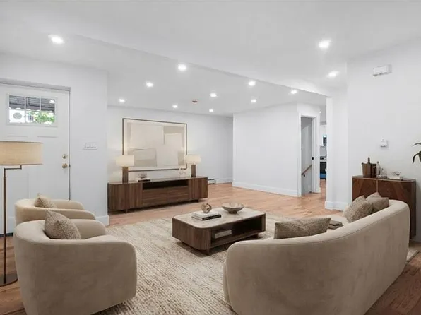 1616 Hammersley Ave, Bronx, NY 10469