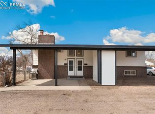 1512 E Monument St, Colorado Springs, CO 80909