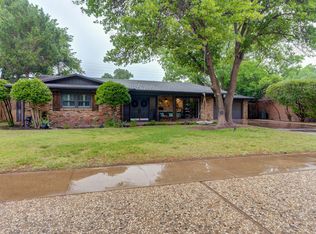 6207 Lynnhaven Dr, Lubbock, TX 79413