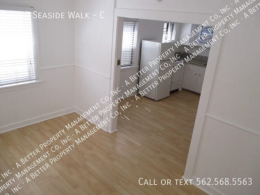 Peninsula Beach Cottage w/granite counters & laminate floors! — Photo 2