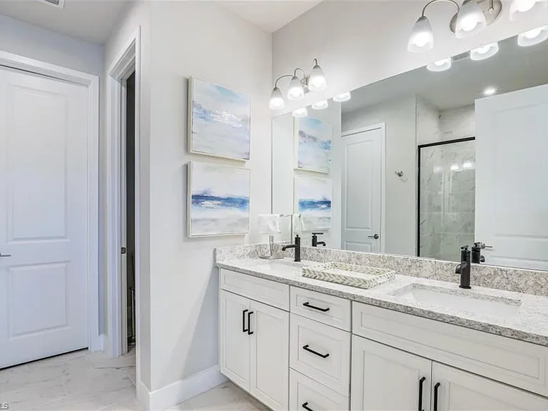 4705 Arboretum Cir #203 — Photo 15
