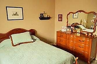 1st image of 710 Gill Dr