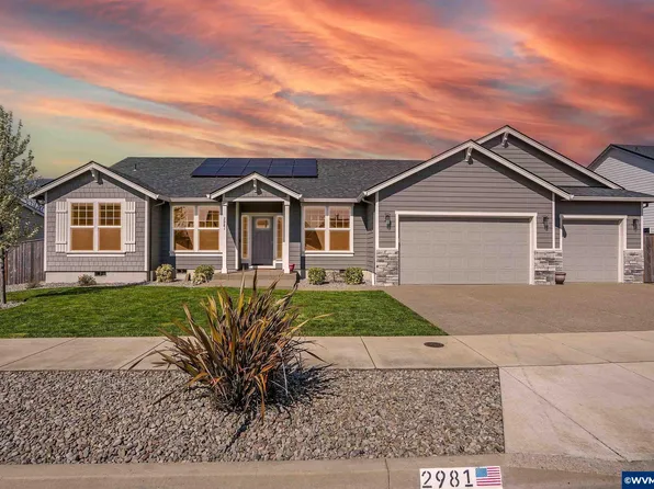 2981 Clearwater Dr NE, Albany, OR 97321