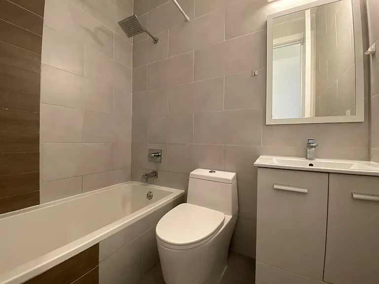 283 Himrod St #3R — Photo 13