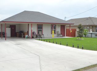 309 Royal Falcon Dr, Del Rio, TX 78840