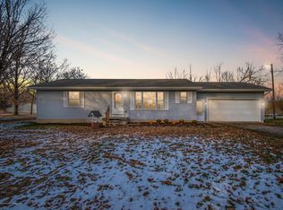 5301 Mills Hwy, Eaton Rapids, MI 48827