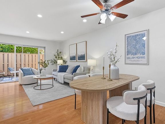 2nd image of 125 Connemara Way APT 85