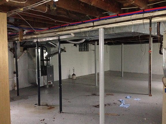 4th image of 28636 Alycekay St