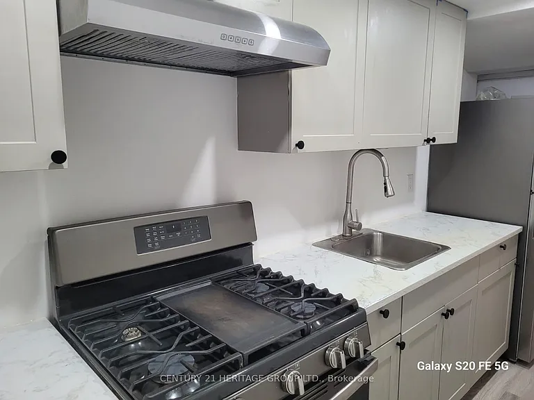 408 Osiris Dr #BASEMENT — Photo 10