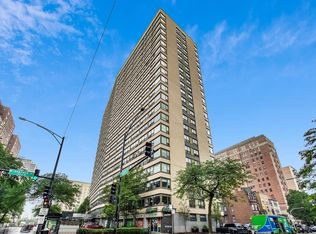 2930 N Sheridan Rd APT 702, Chicago, IL 60657