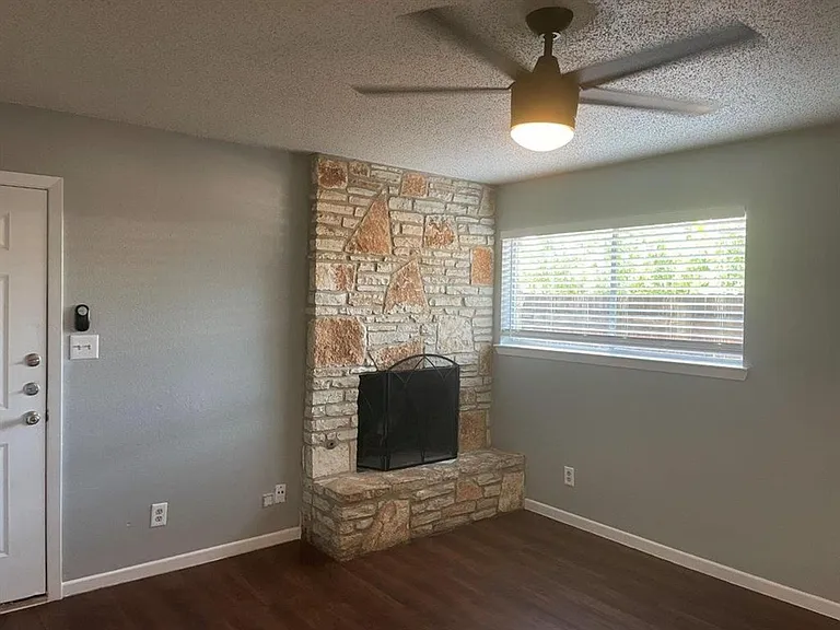 309 E Grady Dr — Photo 22