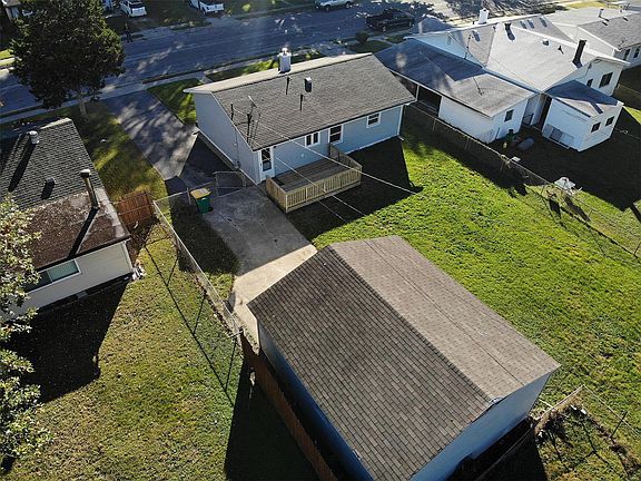 5th image of 2805 Birch Ave