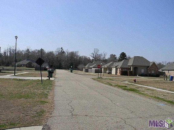 3rd image of 12600 Woodland Hl
