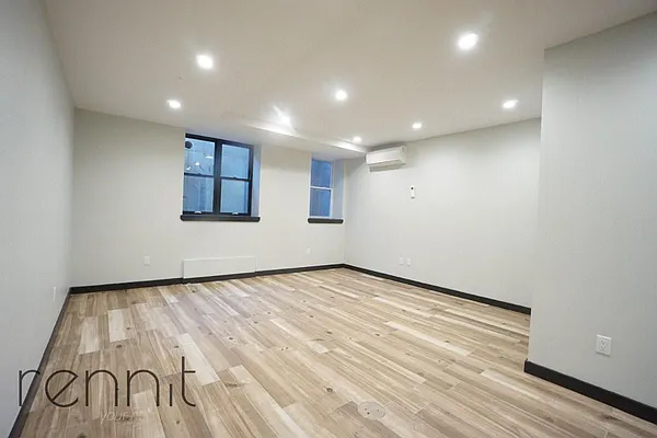 Rented by Rennit Inc. | media 38