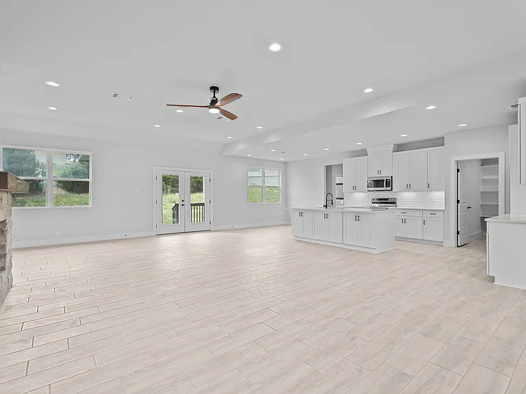 1350 Birch Ln — Photo 8