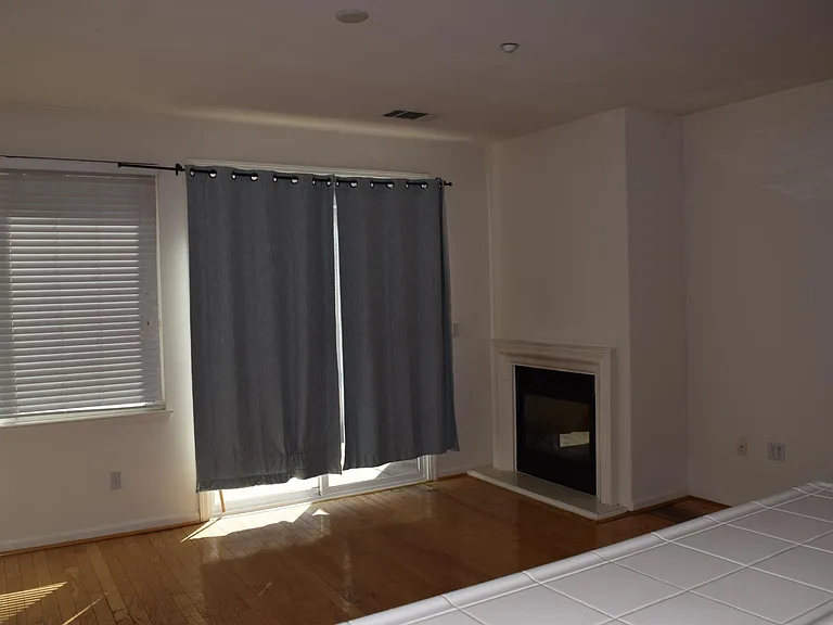 448 Chestnut St — Photo 5