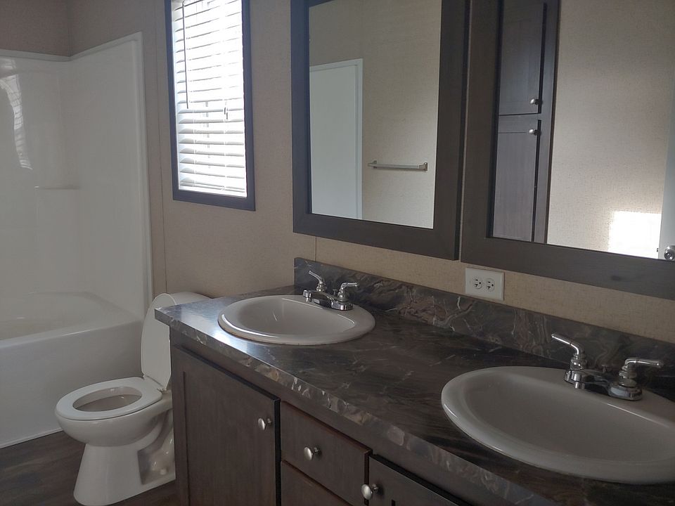 2nd image of 25107 Au Lac Dr N