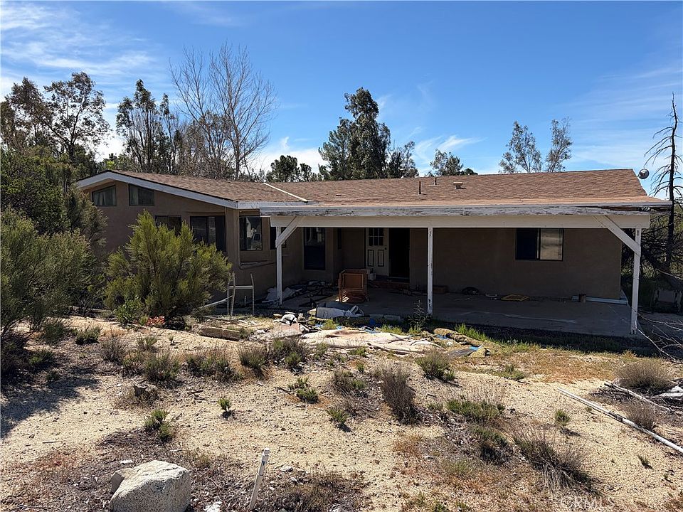 1st image of 39175 Boulder Dr