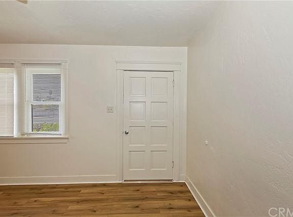 5th image of 3057 N G St