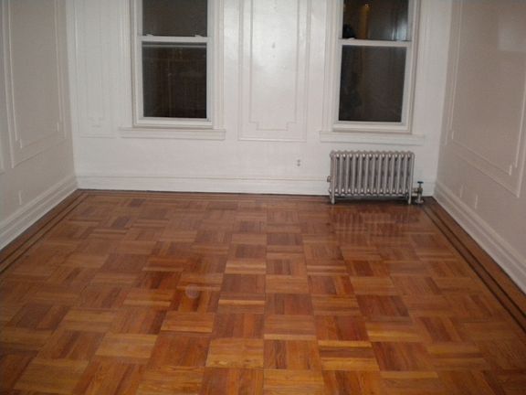 3rd image of 8438 120th St APT 4B