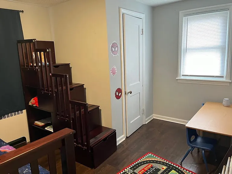 258 Probasco St — Photo 8