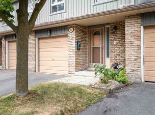 60 Hanson Rd #86, Mississauga, ON L5B2P6