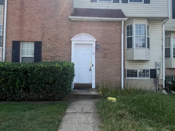15 Halfpenny Ln, Catonsville, MD 21228