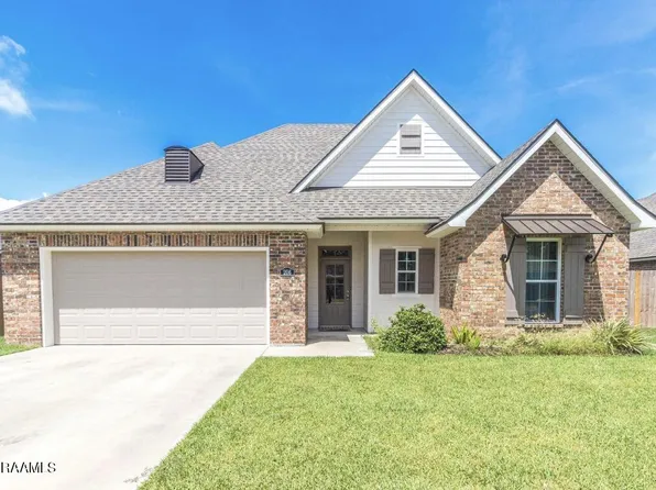 206 Safe Haven Dr, Carencro, LA 70520