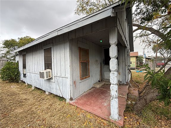 2nd image of 125 N Bluntzer St