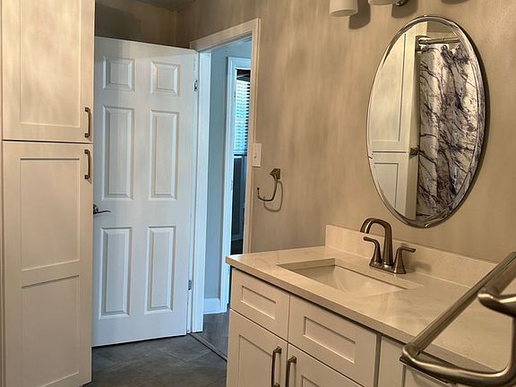 3rd image of 490 Gainesville Hwy #21-A